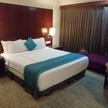Skycity Hotel Gurgaon Luaran gambar