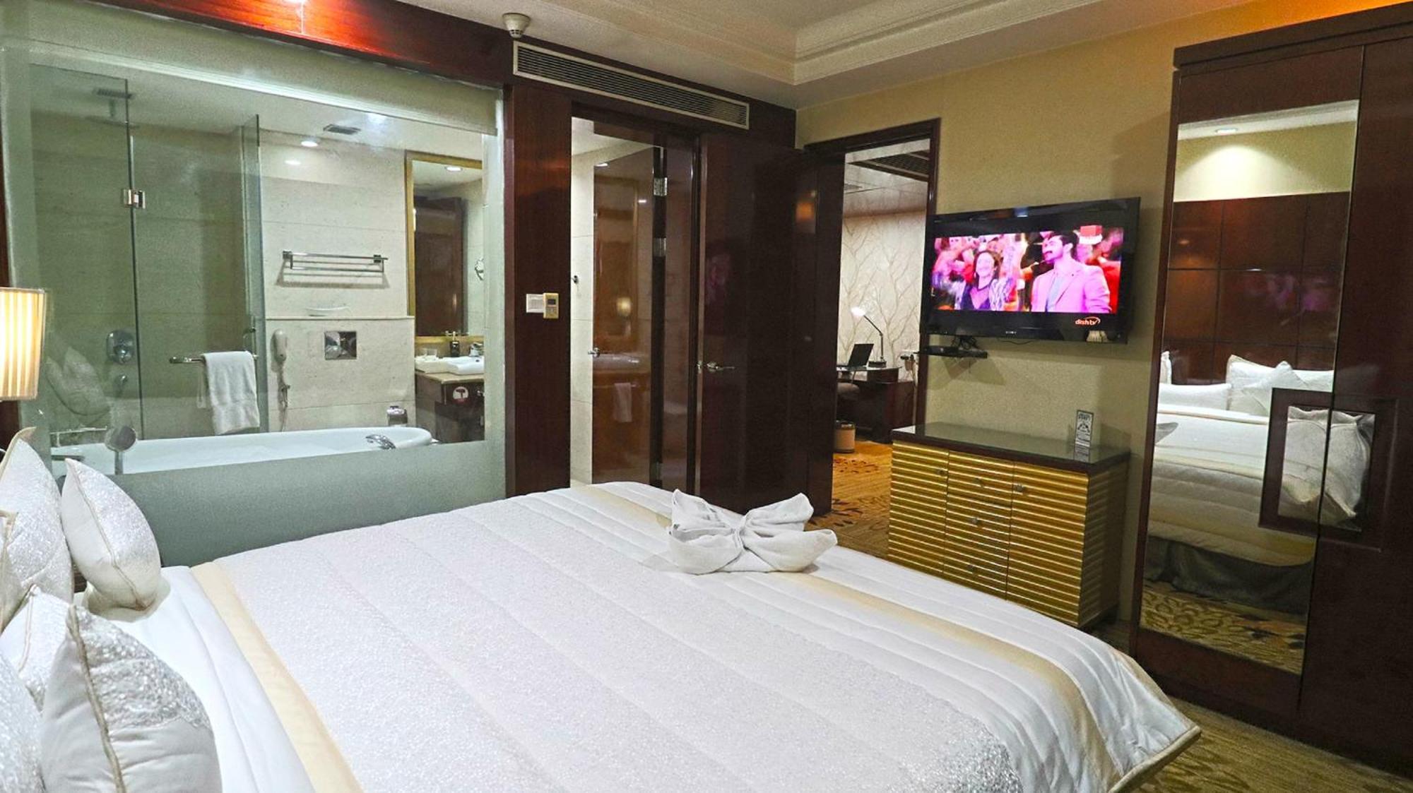 Skycity Hotel Gurgaon Luaran gambar