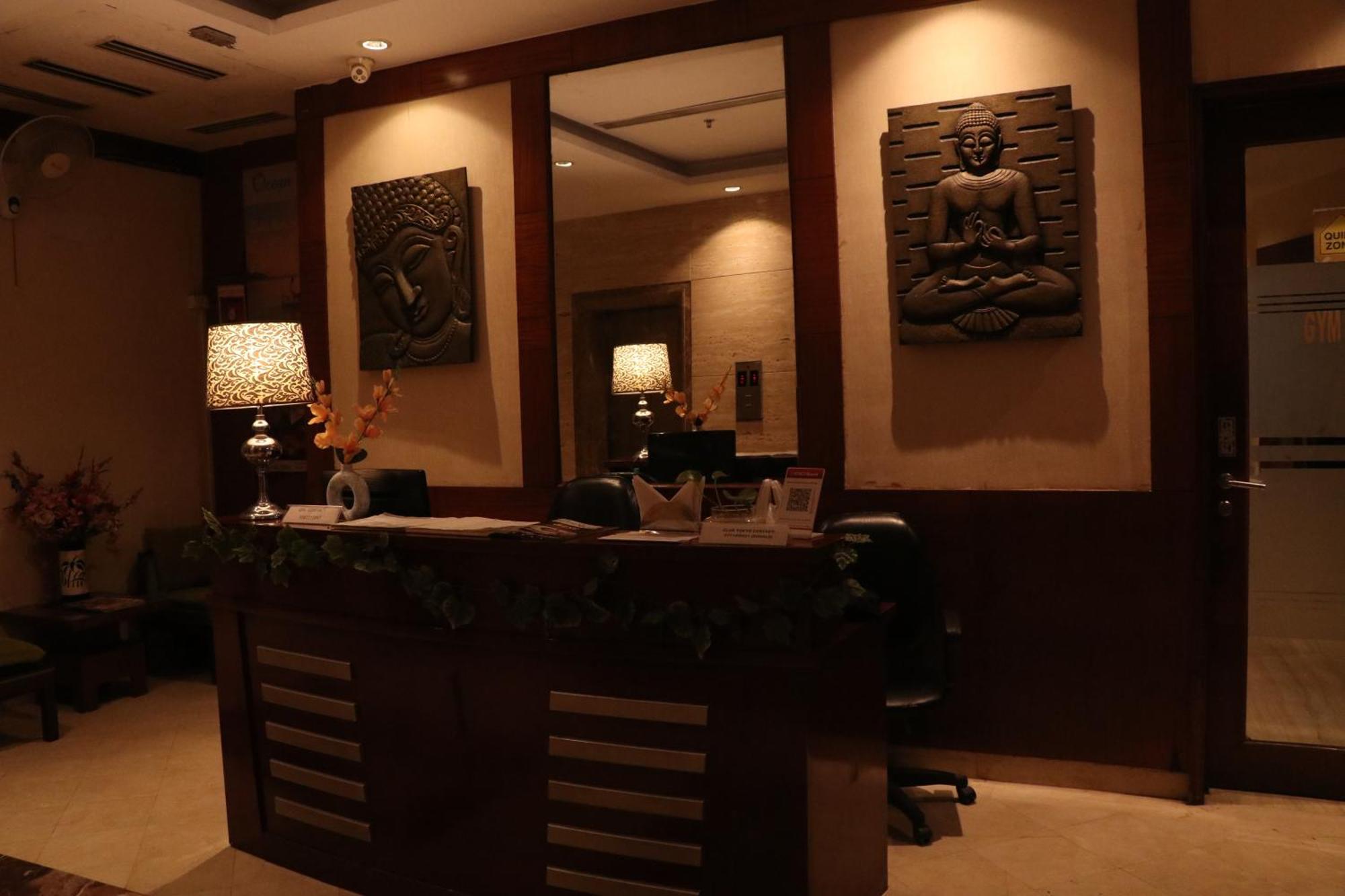 Skycity Hotel Gurgaon Luaran gambar