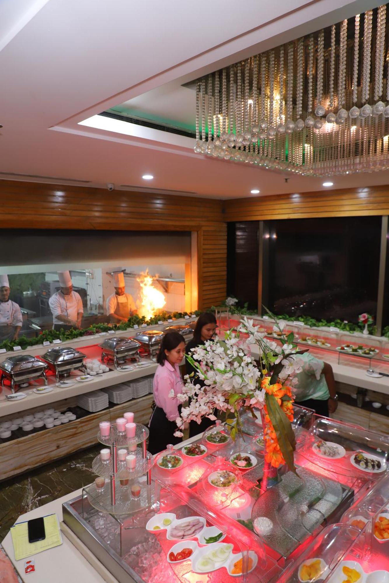 Skycity Hotel Gurgaon Luaran gambar