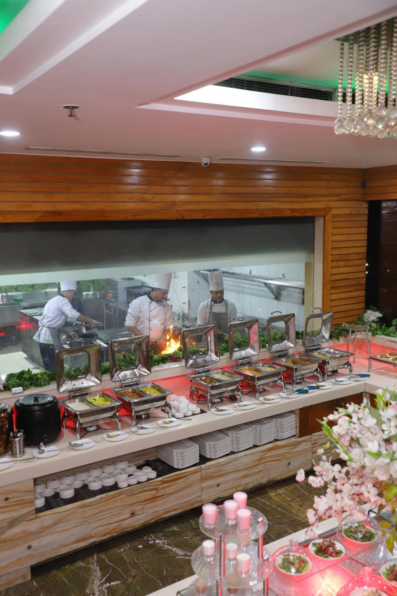 Skycity Hotel Gurgaon Luaran gambar