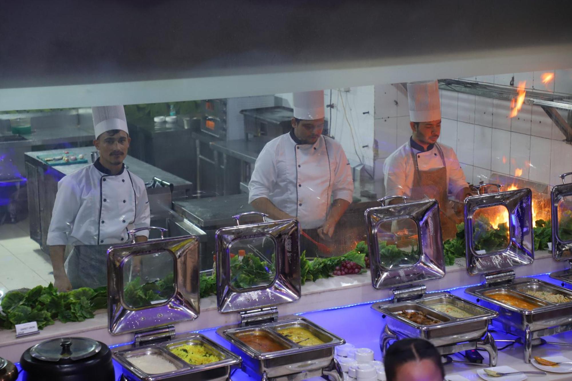 Skycity Hotel Gurgaon Luaran gambar