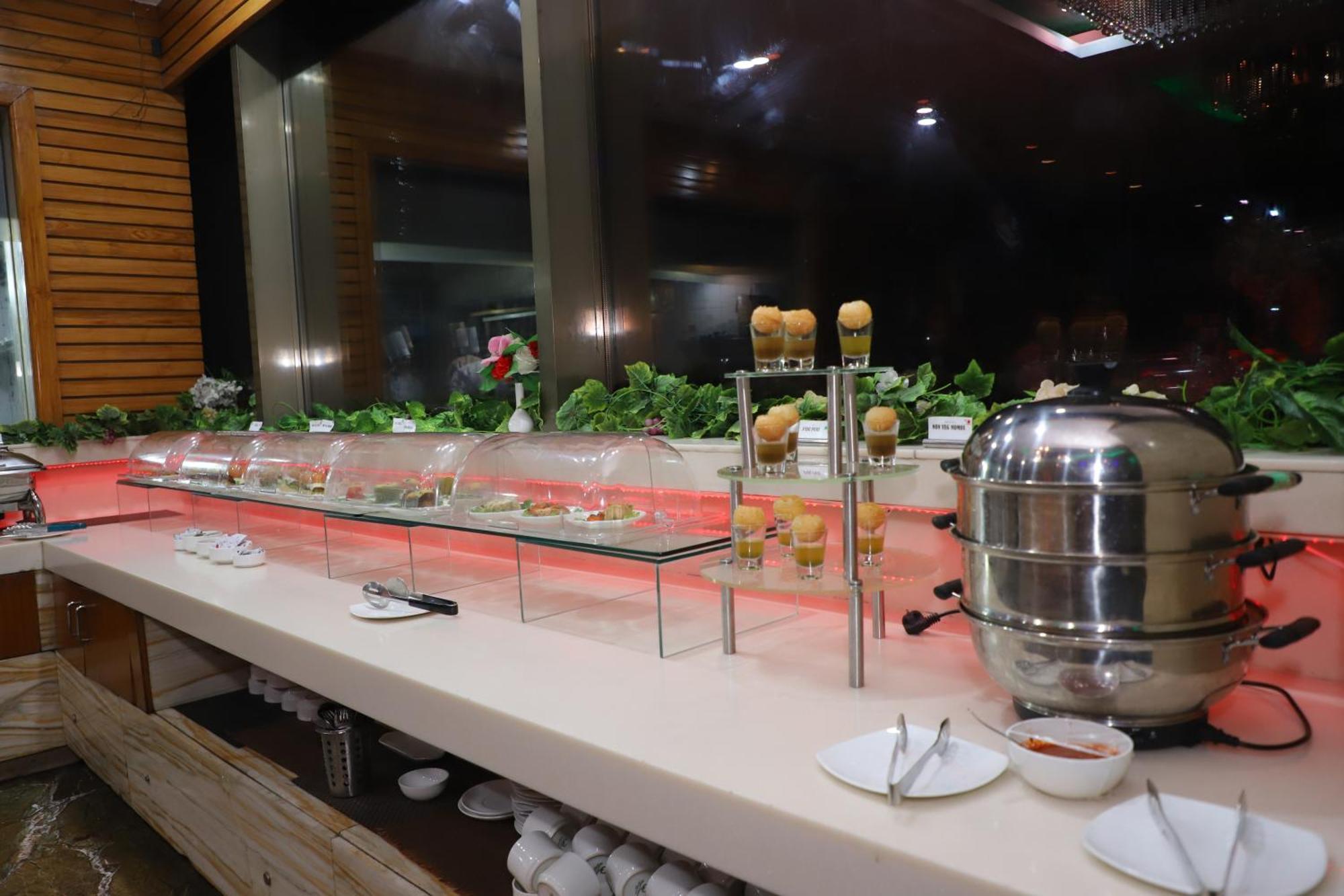 Skycity Hotel Gurgaon Luaran gambar
